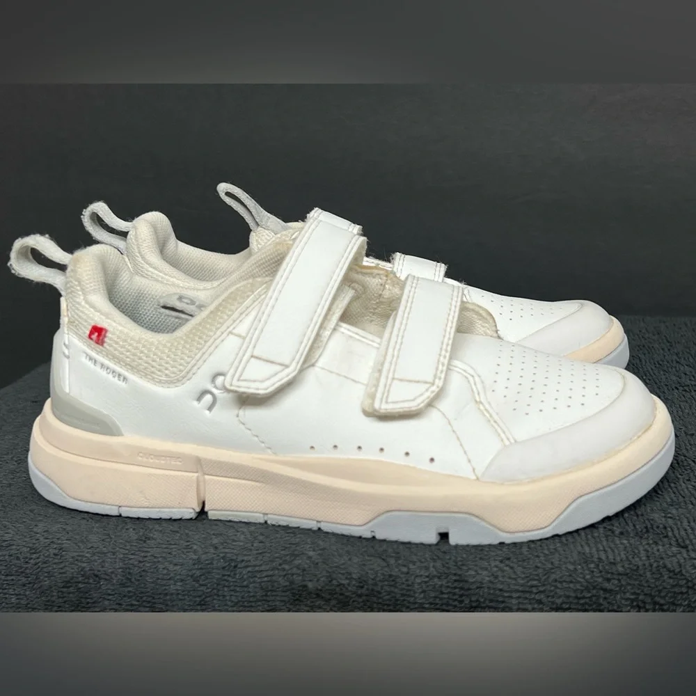 Size 13K Kids - On THE ROGER Kids - White / Glacier - EUC - Picture 4 of 10